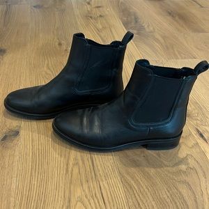 Thursday Chelsea Boots The Duchess